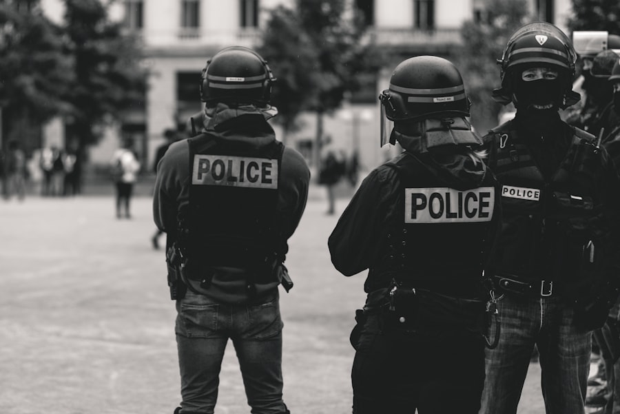 Photo police