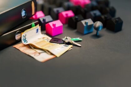 Photo startup scam