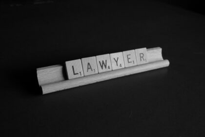 Photo real estate lawyer