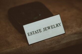 Photo real estate fraud