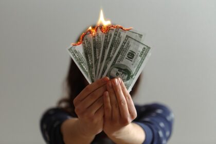 Photo financial betrayal
