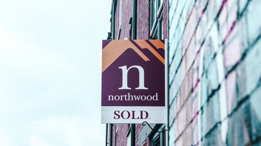 Photo house sold