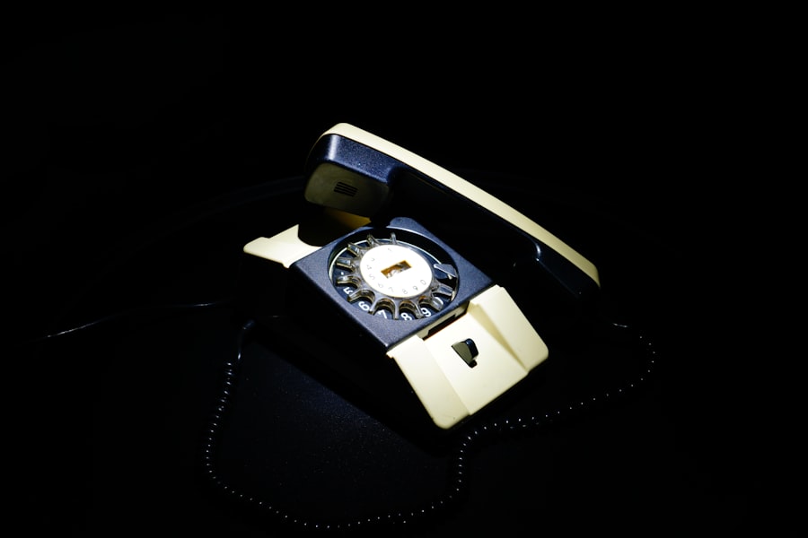 Photo revenge phone call