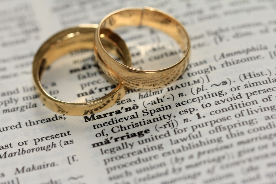 Photo financial infidelity