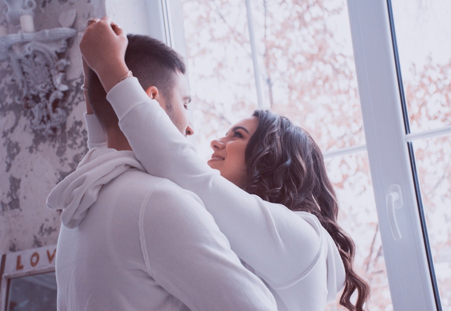Photo catch cheating wife