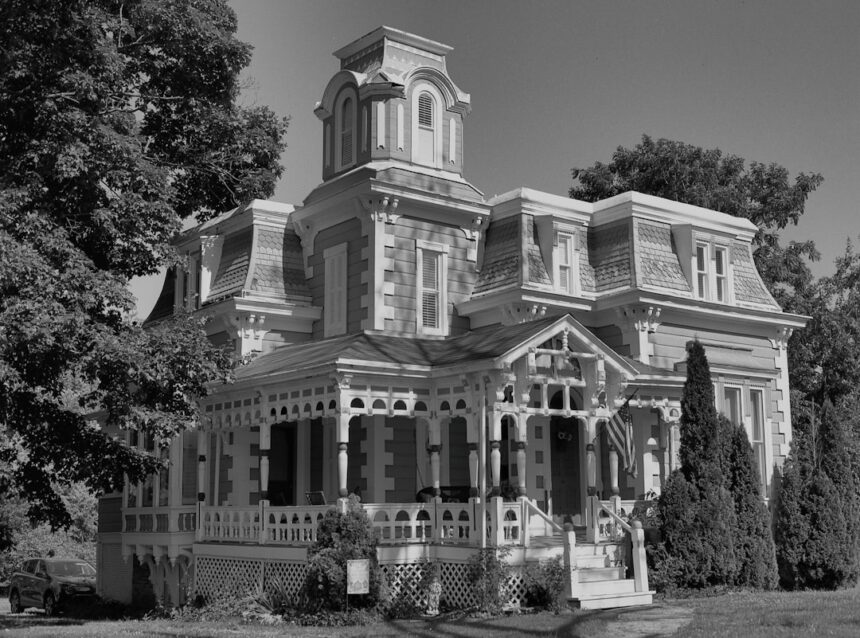 Photo Victorian house mystery