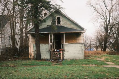Photo foreclosed