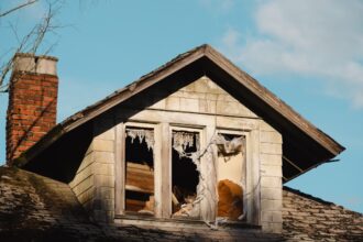 Photo real estate revenge story