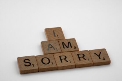 Photo takedown apology