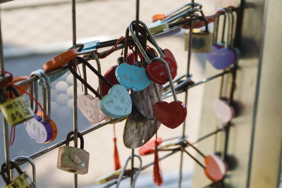 identity theft spouse