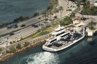 Photo yacht embezzlement