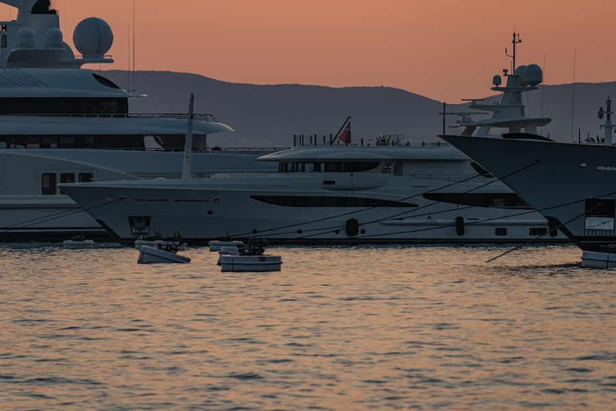 Photo yacht embezzlement