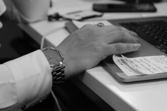 Photo consultant invoice scams