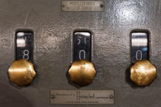 Photo password vault