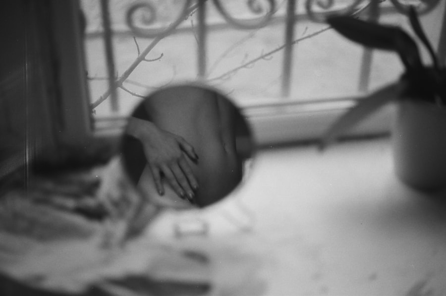 Photo handle dual betrayal