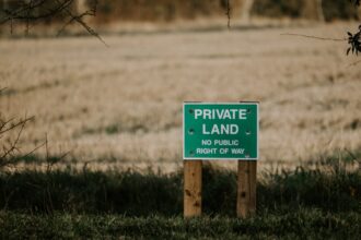 Photo property dispute resolution