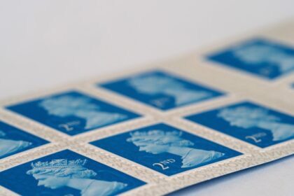 Photo notary stamp verification