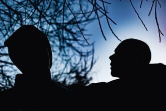 Photo identity theft spouse