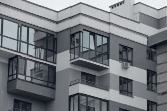 Photo apartment lease fraud