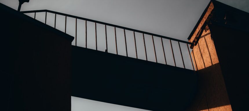 Photo financial crimes