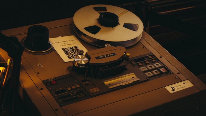 Photo digital forensics