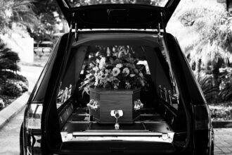 Photo funeral scandal