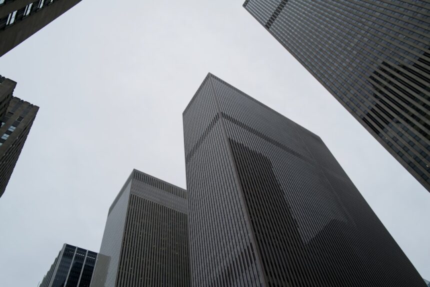 Photo corporate fraud investigation steps