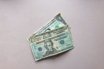 Photo life insurance money