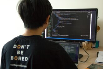 Photo crypto developer