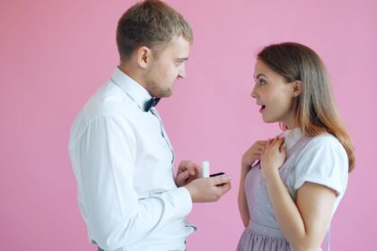 Photo financial infidelity