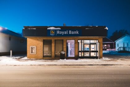 Photo freeze joint bank accounts