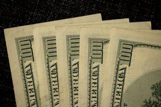 Photo inheritance fraud