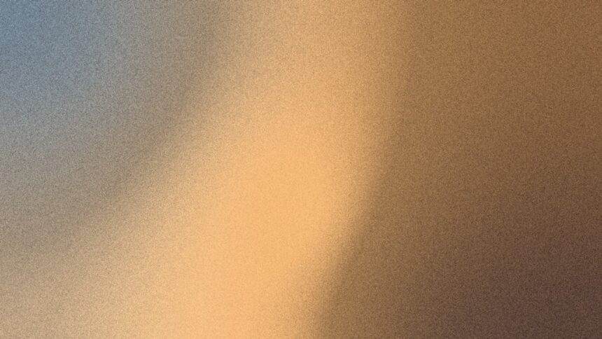 Photo expose family lies