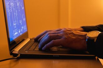 Photo digital forensics