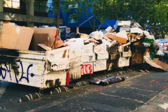 Photo dumpster meltdown