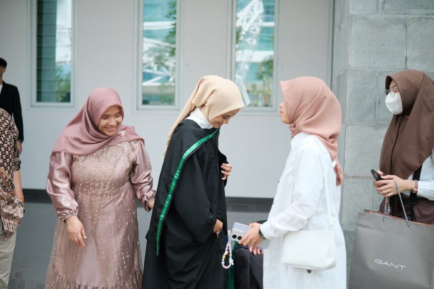 Photo sisters injunction