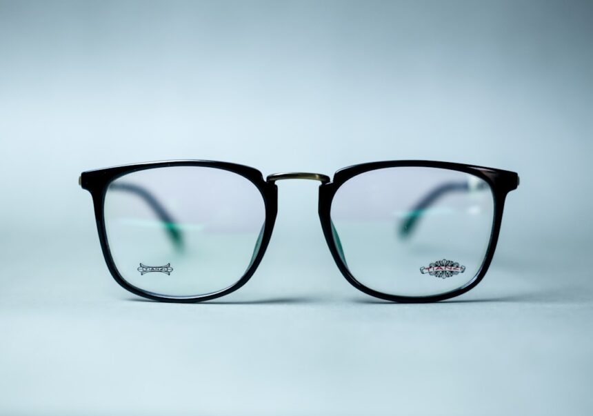 Photo smart glasses lens
