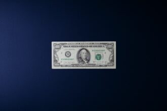 Photo trace cash app flows