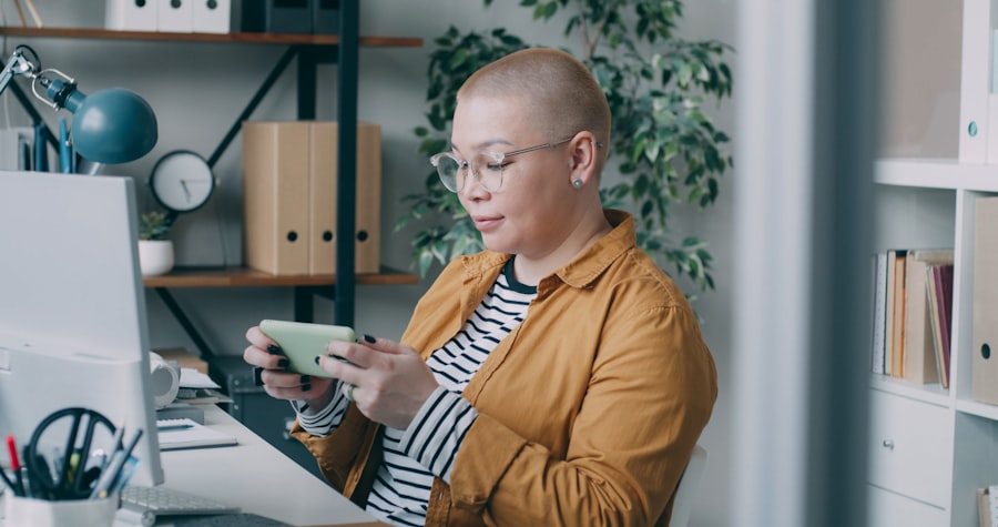 Photo fake cancer scams