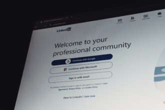 Photo secret business