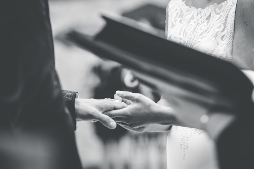 Photo corporate sabotage marriage