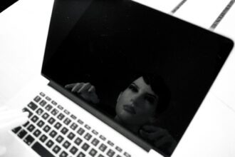 Photo thief with tech