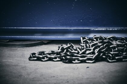 Photo blockchain trail fraud