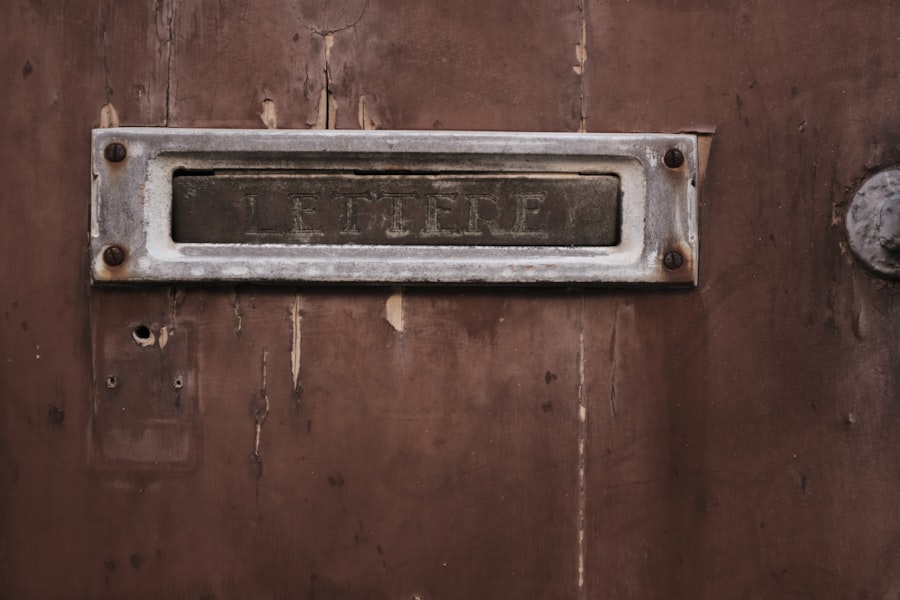 Photo forged property deed forensic analysis