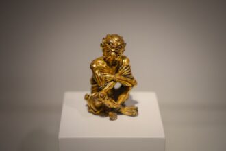 Photo golden child vs it gremlin