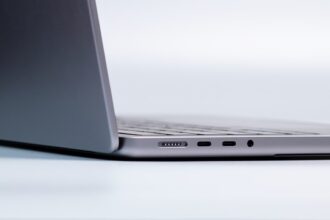 Photo air gapped laptop