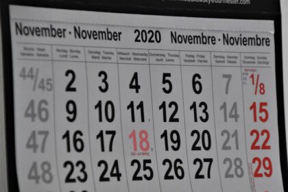 Photo icloud calendar metadata