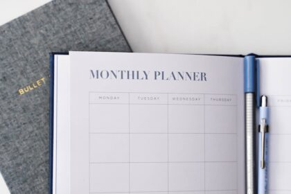 Photo deliverables calendar alert