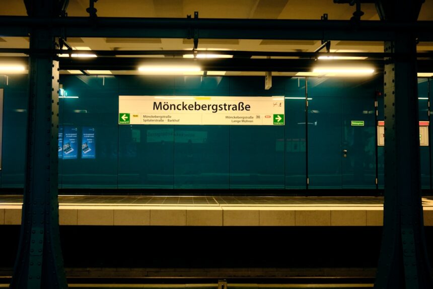 Photo monotonic counter