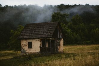 Photo forging house deed